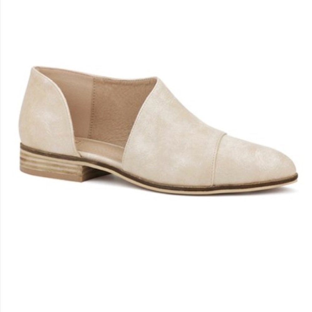 Beige Beast Fashion side-cutout Ankle Boots